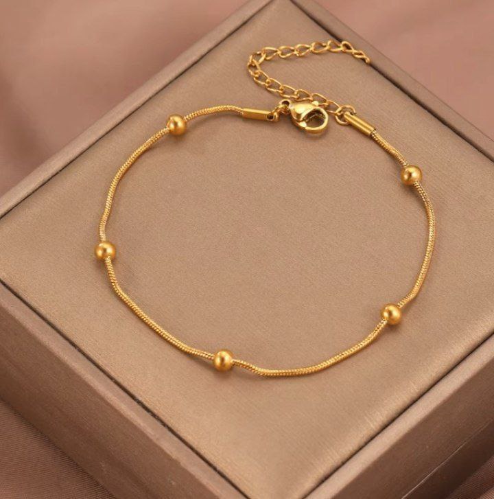 Pulseras delicadas bolitas