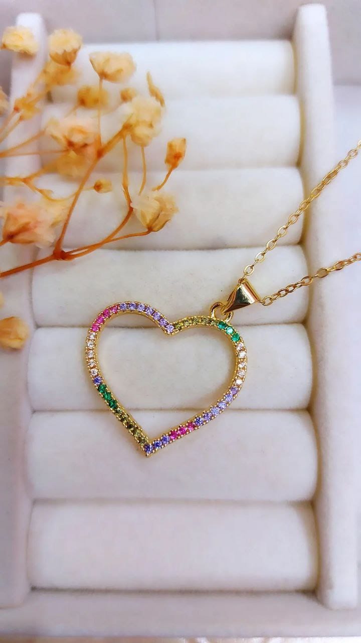 Cadena corazón con brillos