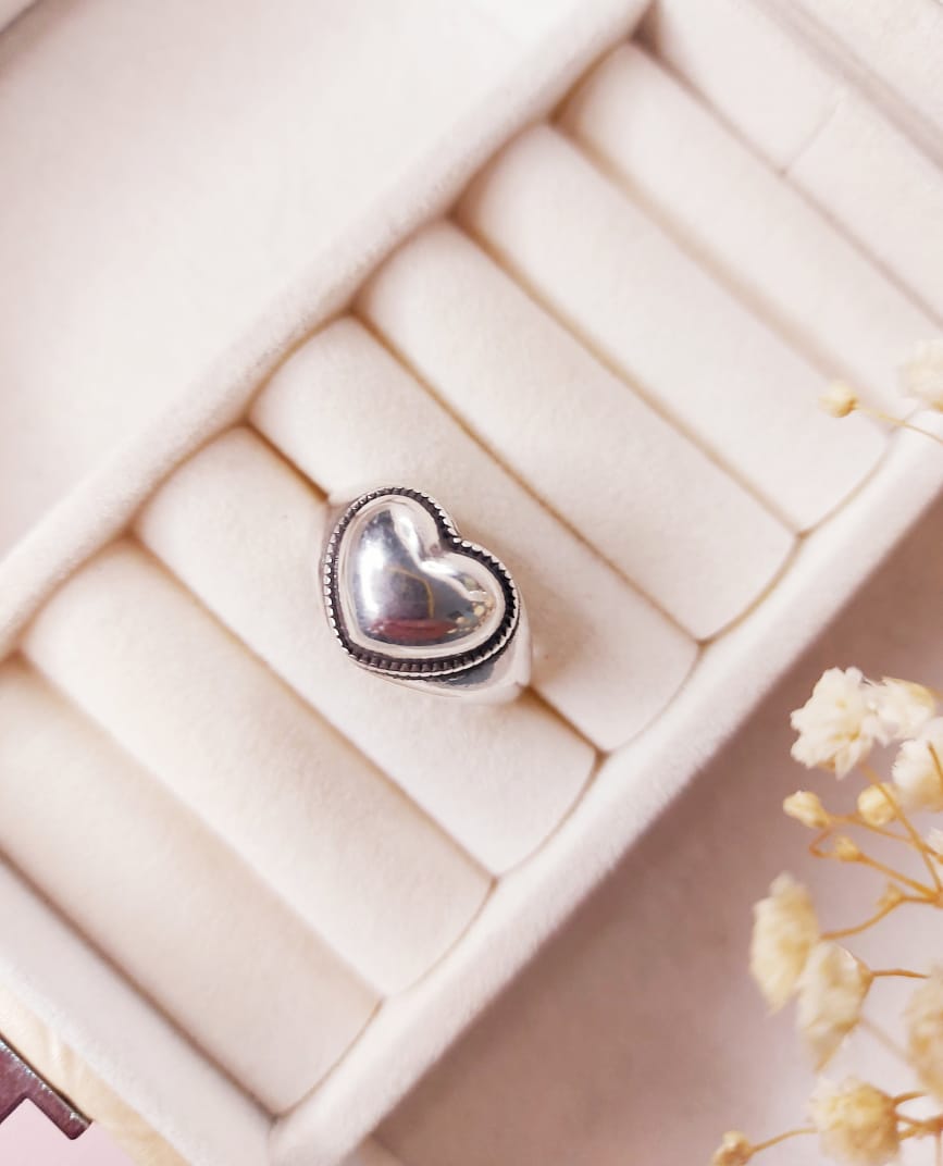 Anillo corazón grande