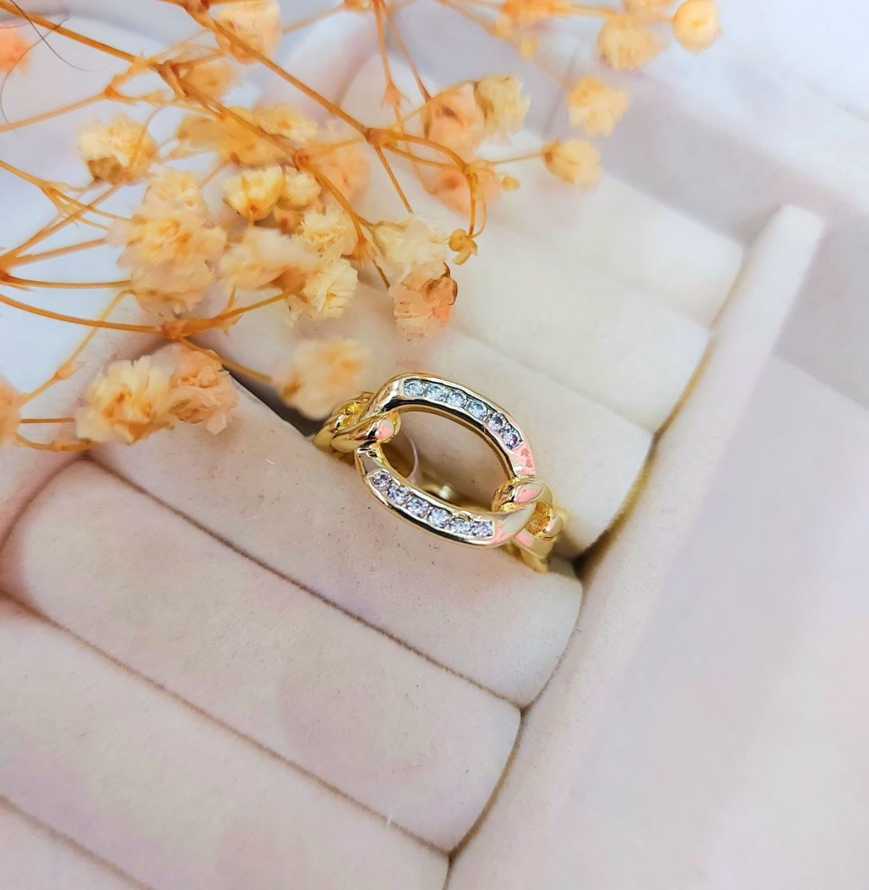 Anillo ovalado