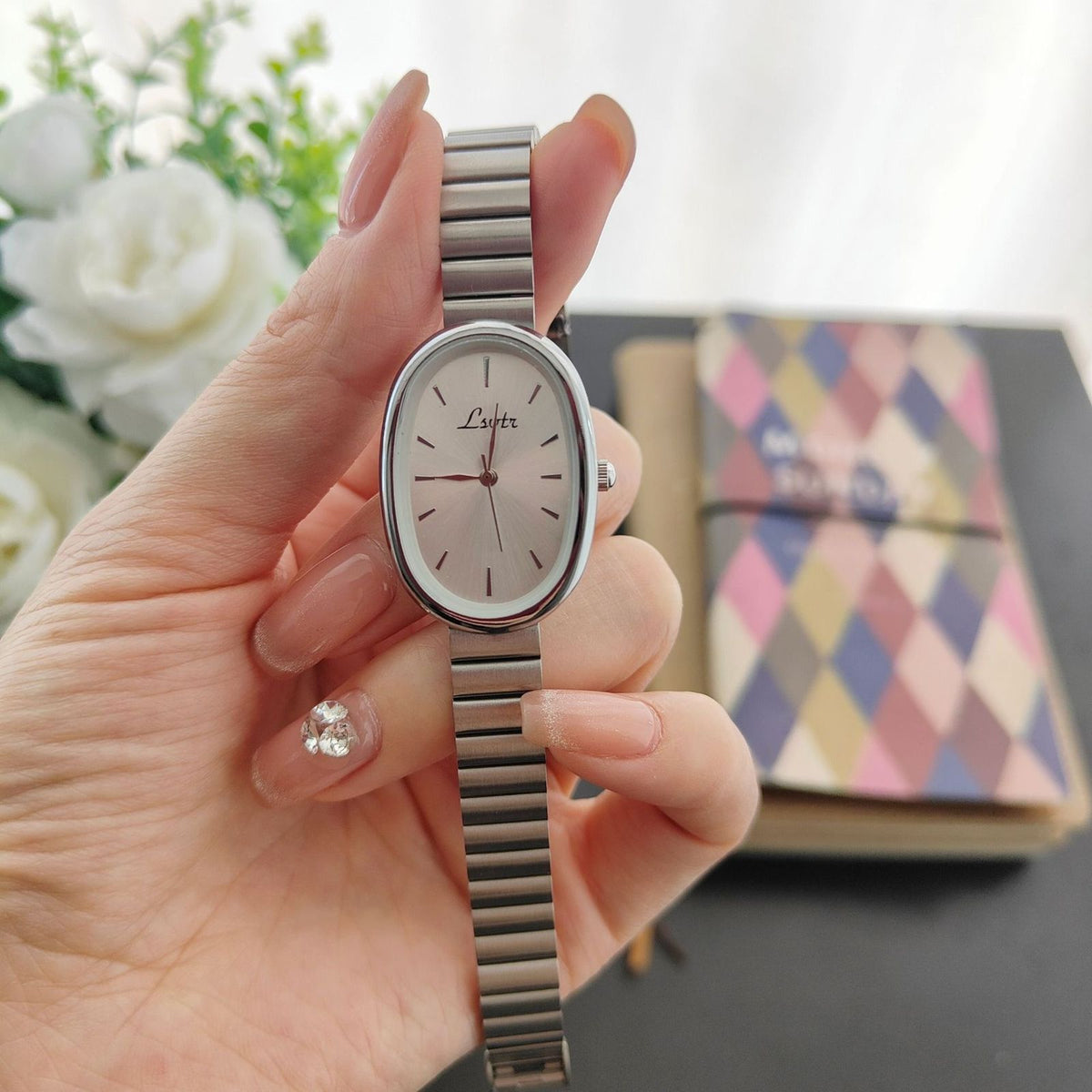 RELOJ OVALADO