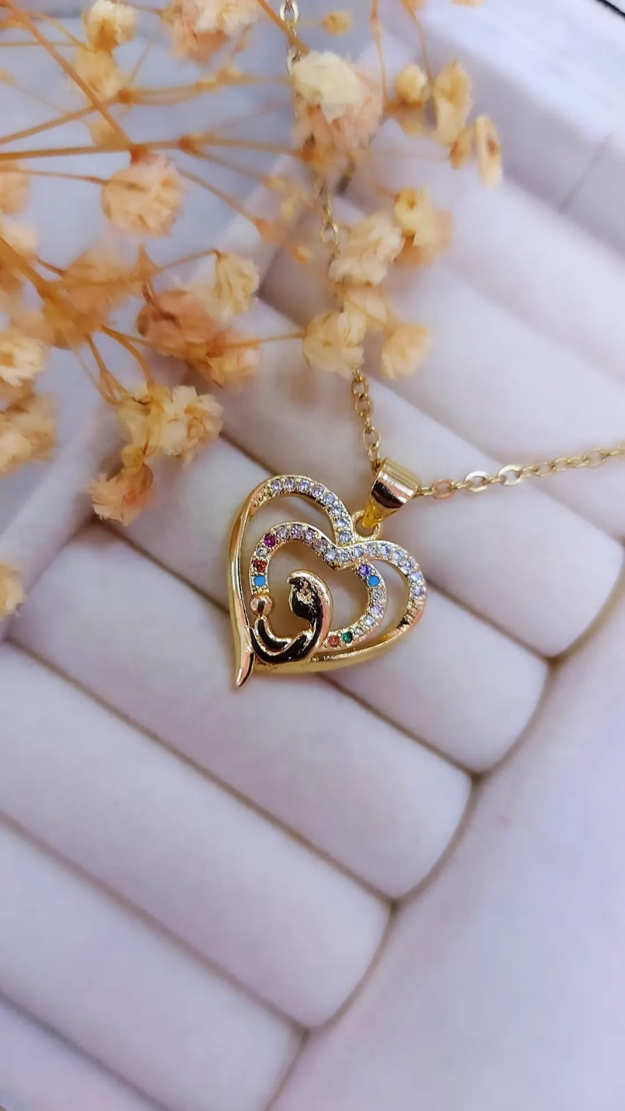 Cadena virgen colores