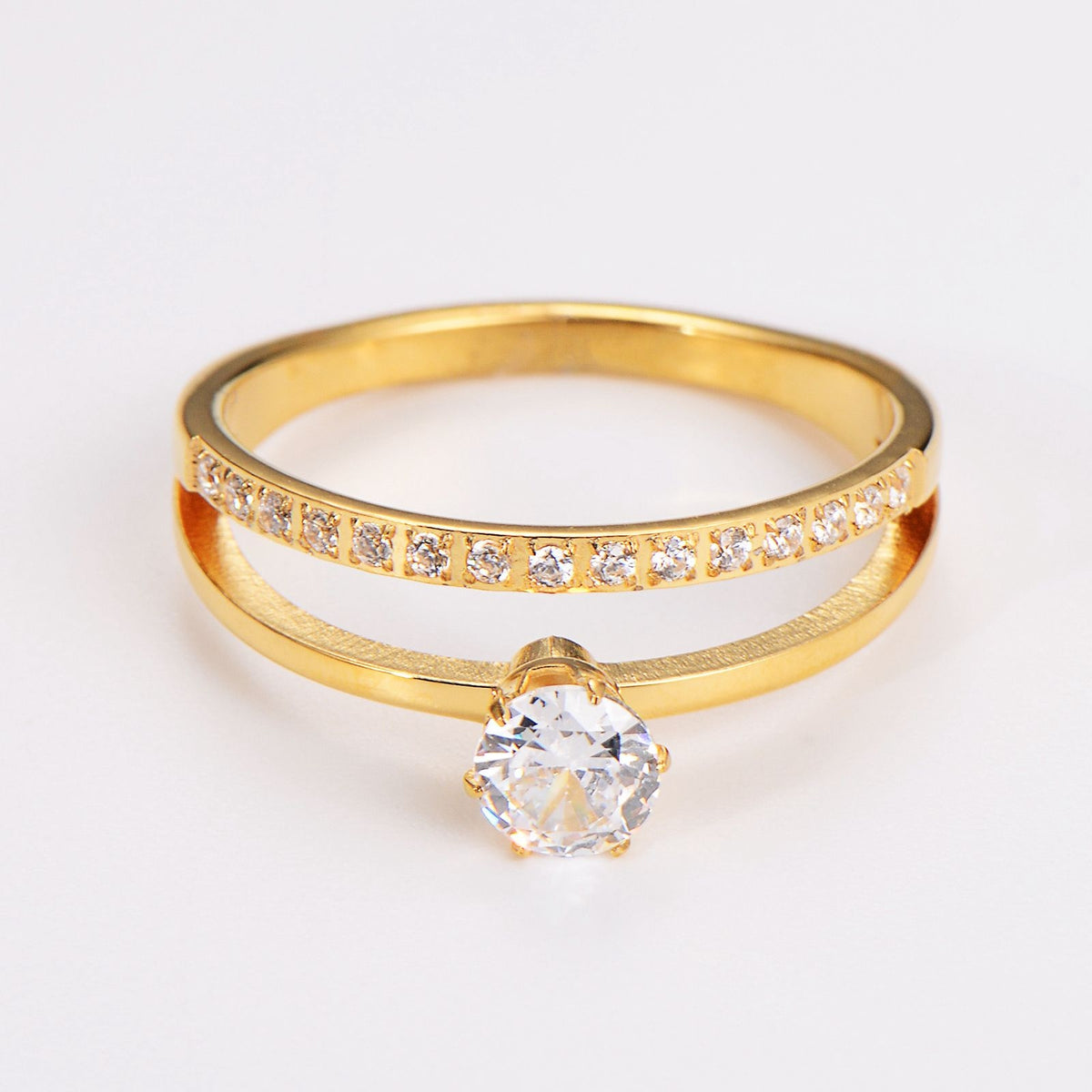 Anillo doble microcircones