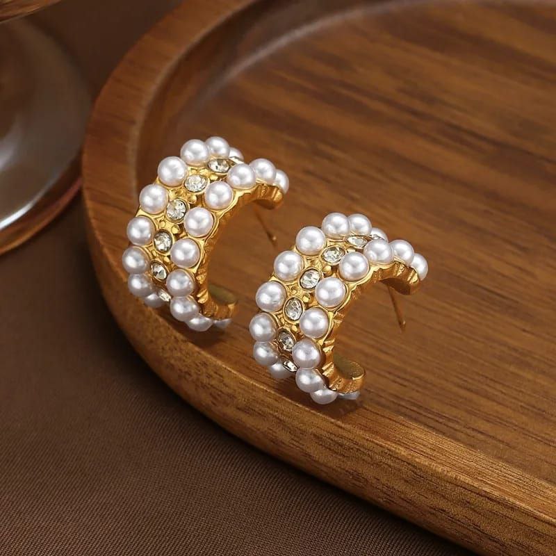 Argollas con piedras