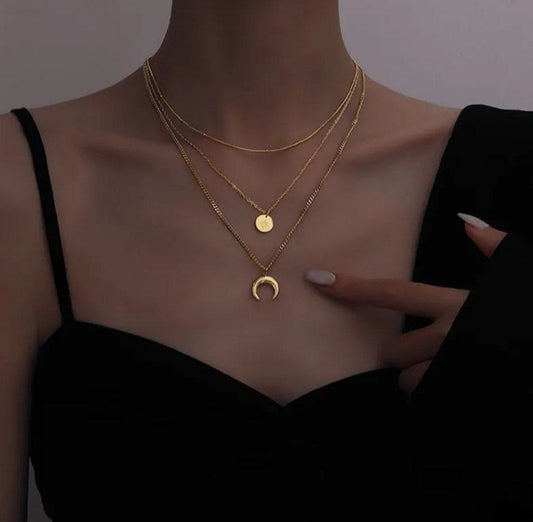 Cadena triple luna