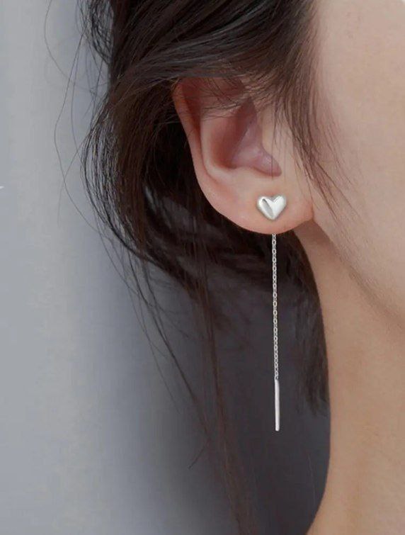 Aretes largos con corazón