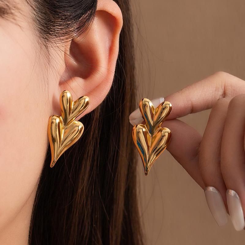 Aretes doble corazón