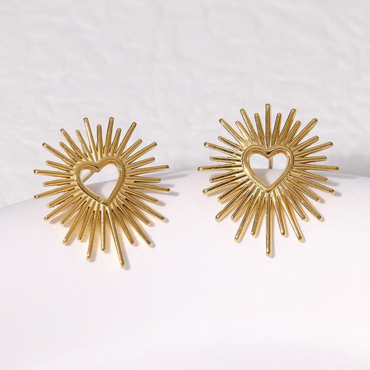 Aretes corazón con espinas