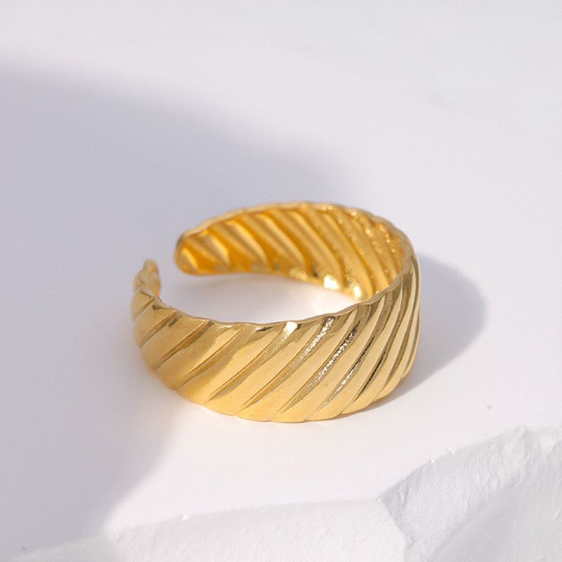 Anillo ajustable