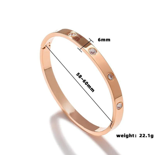 Pulsera rígida con microcircones