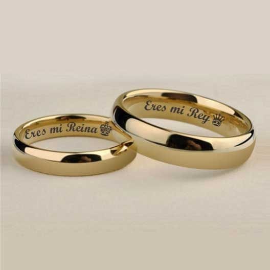 Anillo con grabado