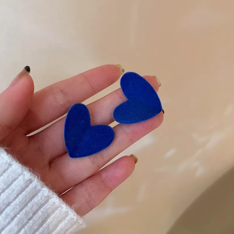 Aretes corazones gamuza