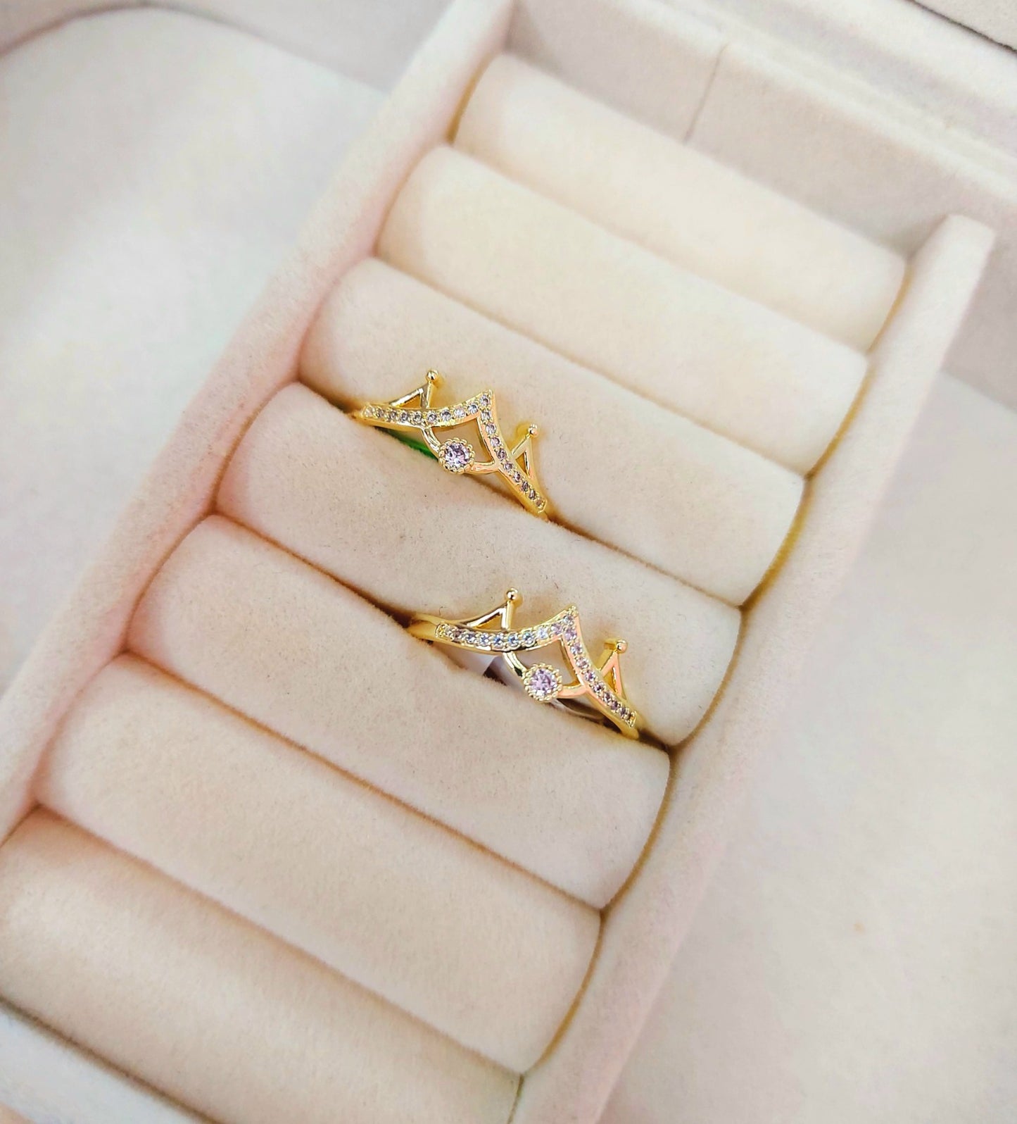 Anillo corona reina