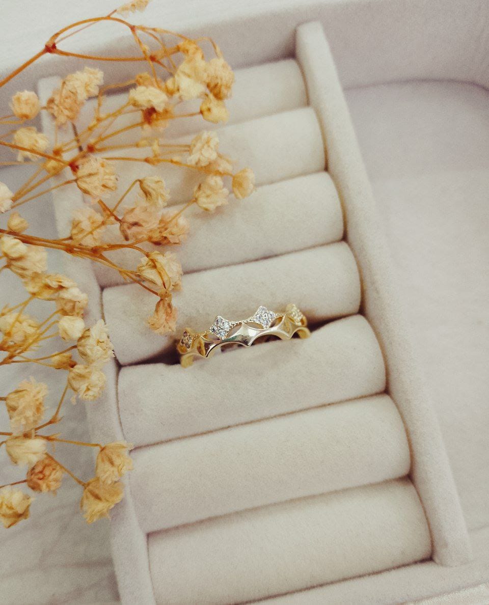 Anillo doble corona