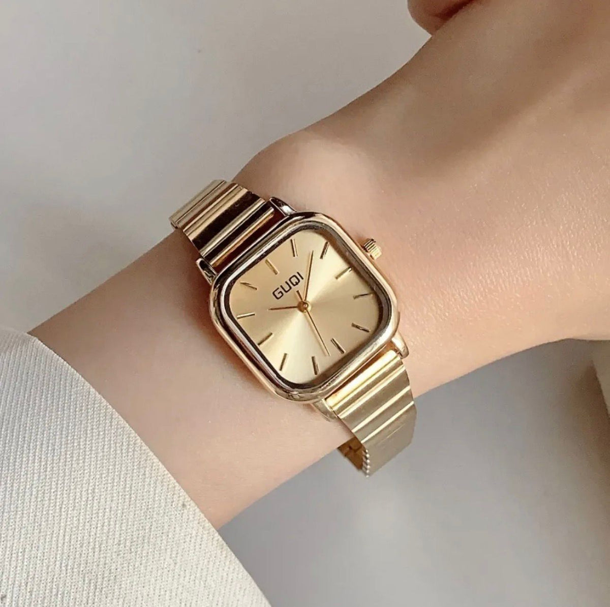 RELOJ CUADRADO PLISADO