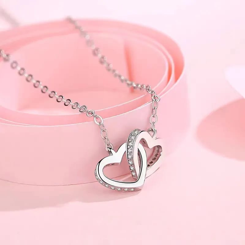 Cadena corazones entrelazados