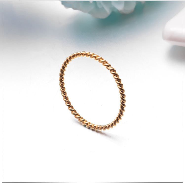 Anillo entrelazados