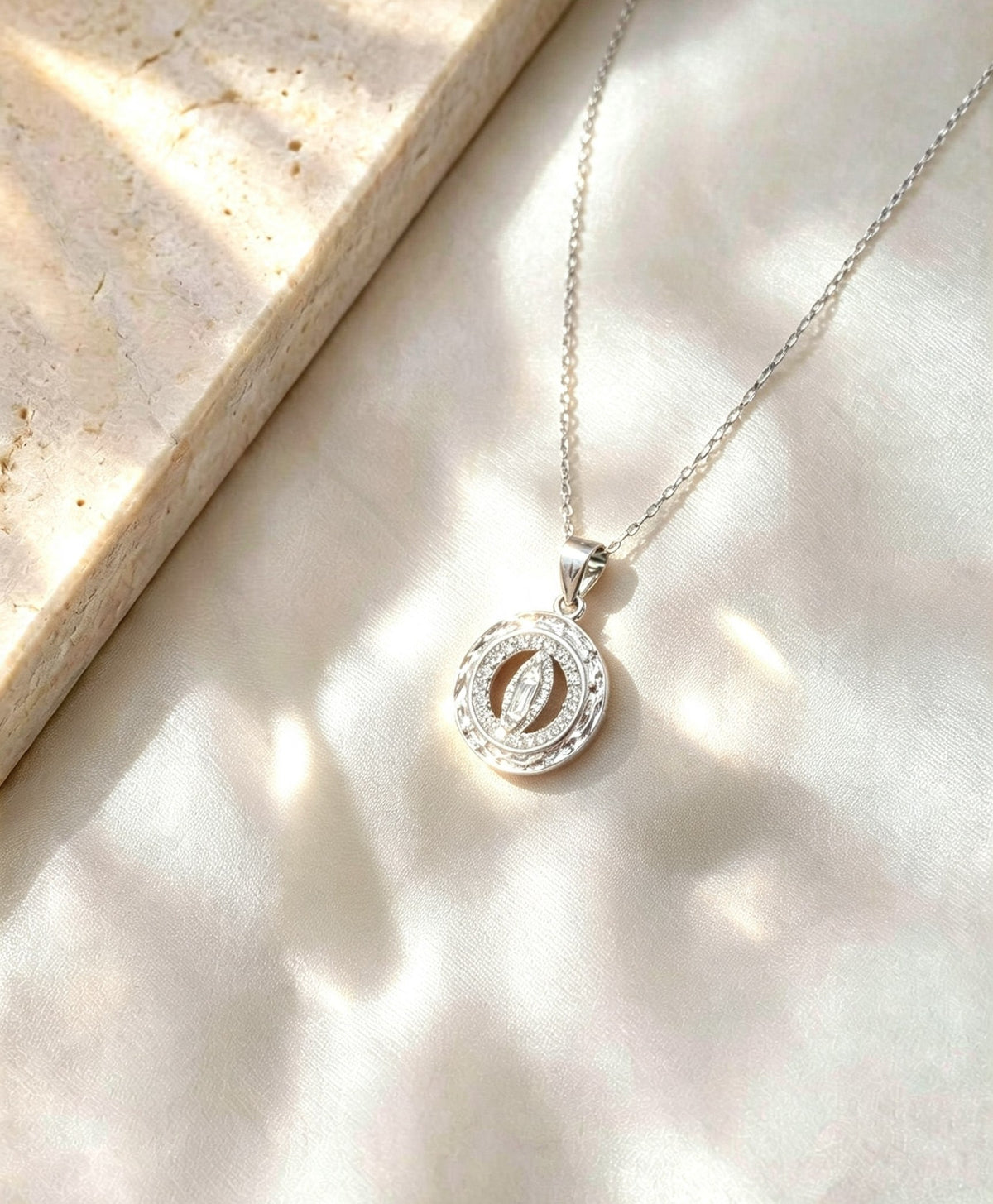 Cadena virgen circular  ✨