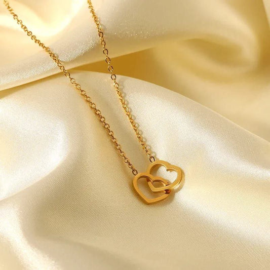 Cadena corazón entrelazados