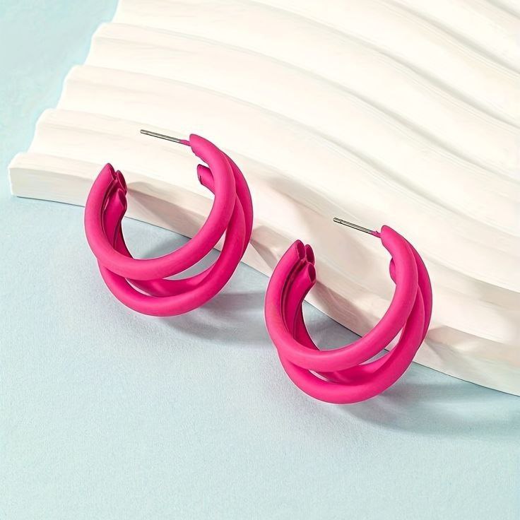Aretes triples colores