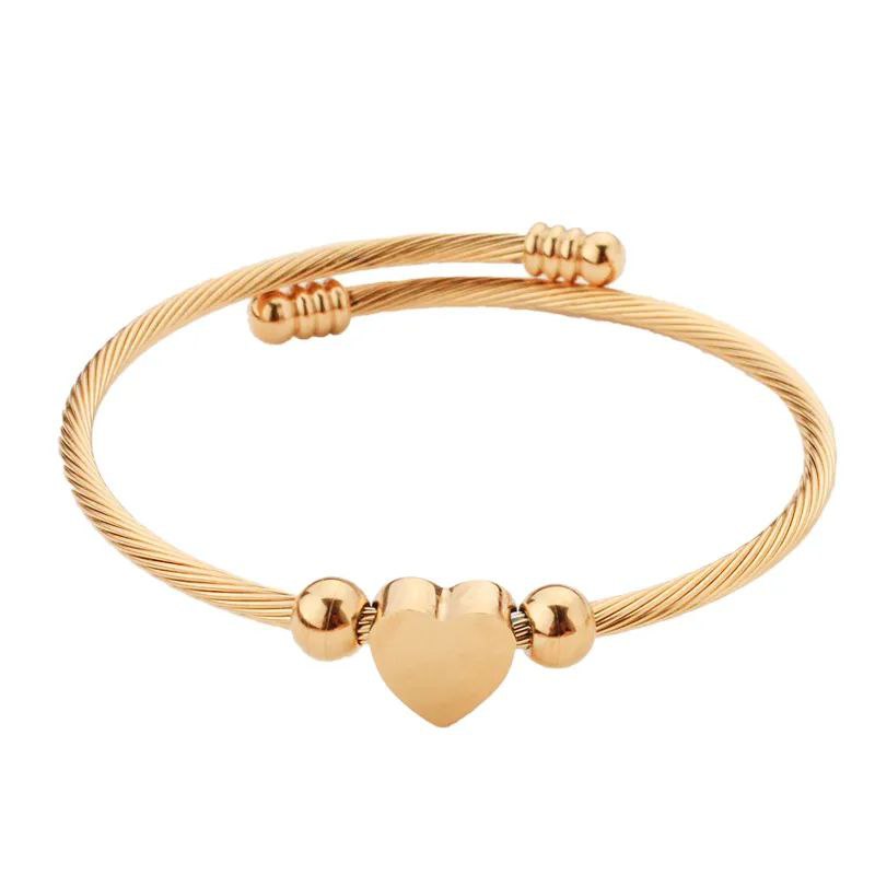 Pulsera rígida corazón